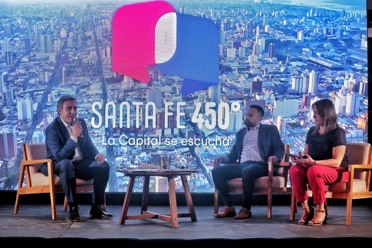 Se presentó “Santa Fe 450, la Capital se escucha”, el libro de la Fundación Centro sobre la ciudad de Santa Fe